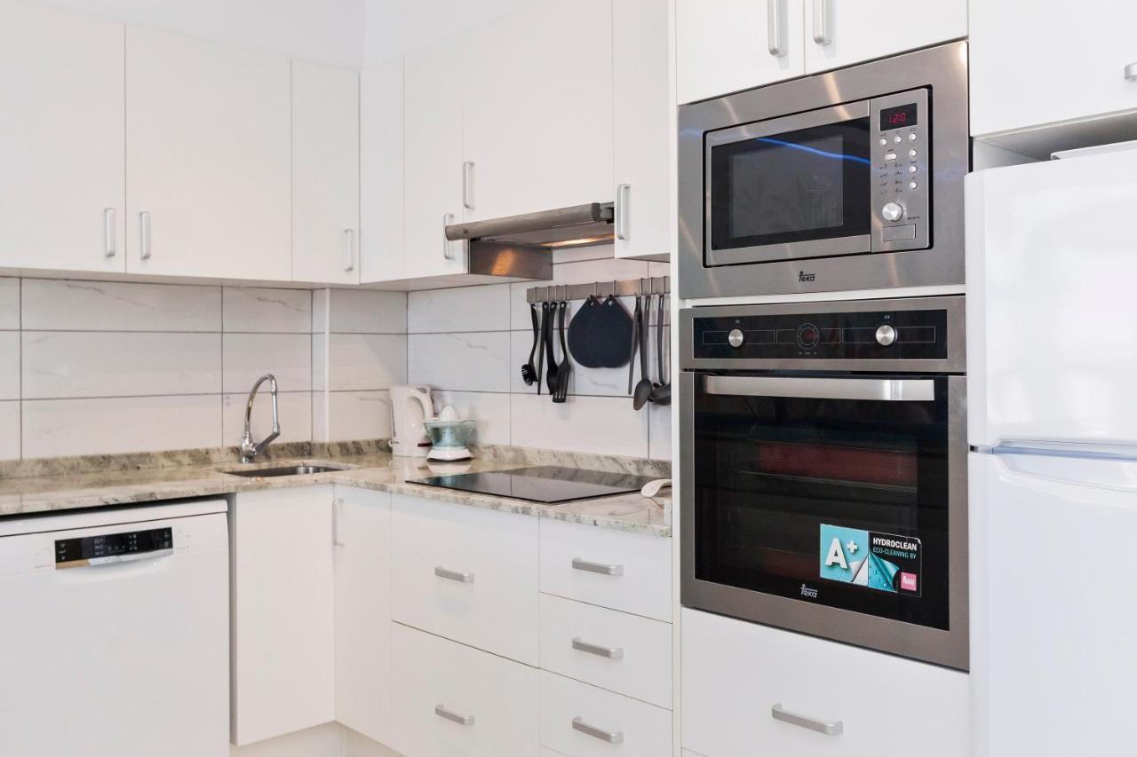 דירות לוס כריסטיאנוס First Line Sea, Luxury Penthouse, Sea And Sunset View Vivenda Vacational Guayero 618 מראה חיצוני תמונה