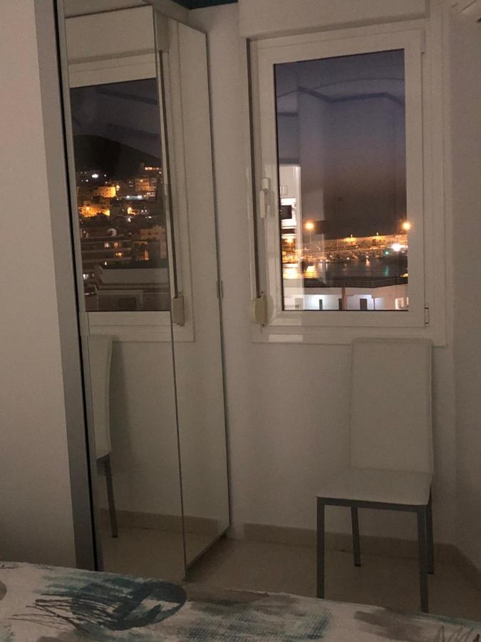 דירות לוס כריסטיאנוס First Line Sea, Luxury Penthouse, Sea And Sunset View Vivenda Vacational Guayero 618 מראה חיצוני תמונה